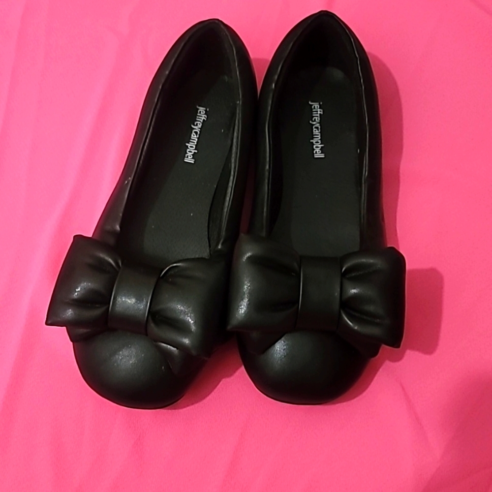 Jeffrey Campbell Bow out flats black size 11